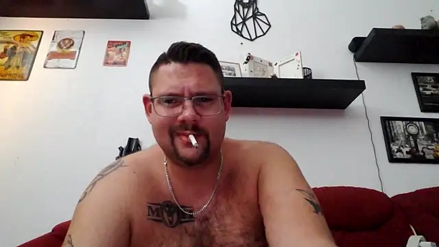 sexykevin17cm élő XXX-chatje