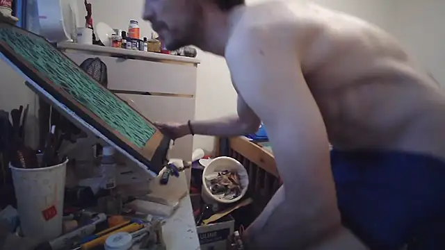JohnnyMoves' Webcam Show