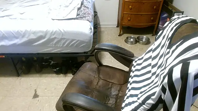 DADDY_KANE8--- Show in webcam