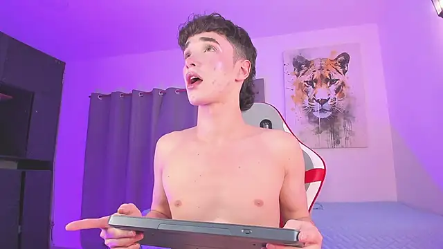 Chat +18 de austin_rouse ao vivo