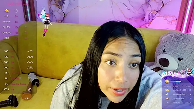 Lizzie_m 即時 XXX 聊天