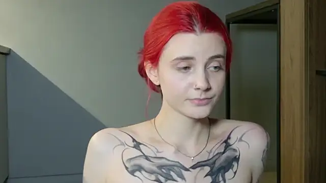 Chat +18 de HarpyWitch ao vivo