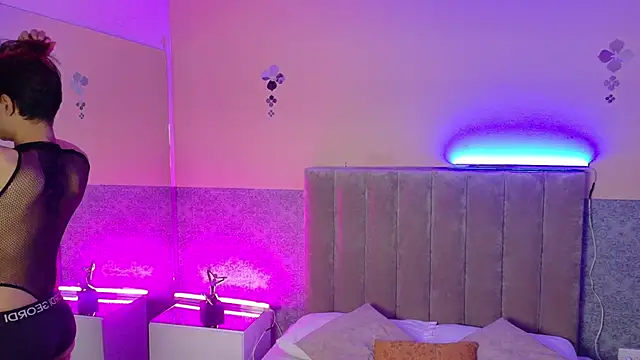 Derek_Sinn Chat XXX in diretta