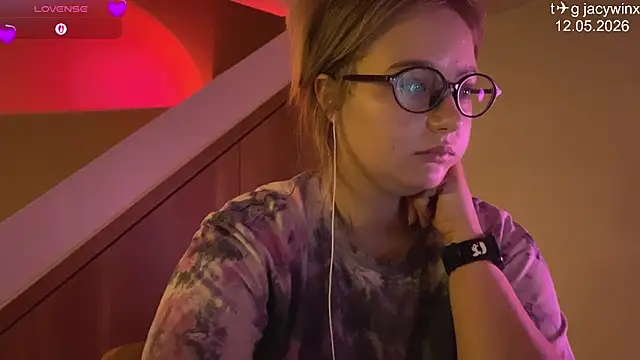 Chatroom XXX en direct de JacyWinslat