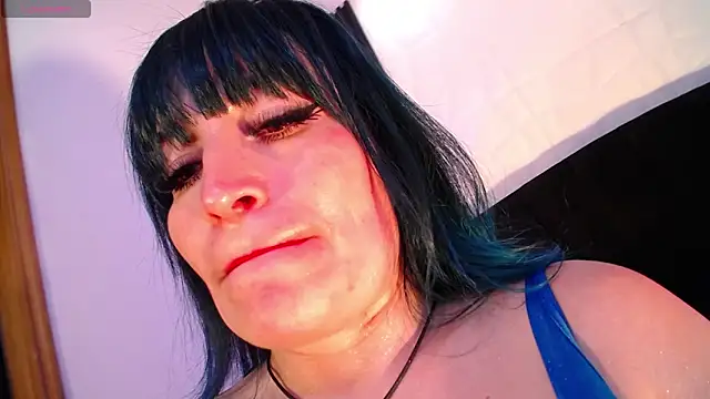 XXX chat uživo modela alicia_moom