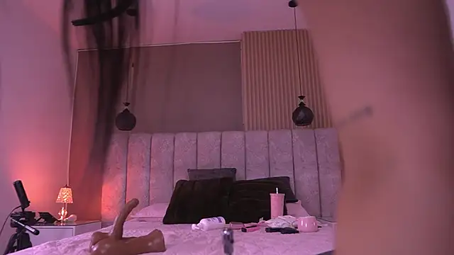 sam_lewins' Live XXX Chat