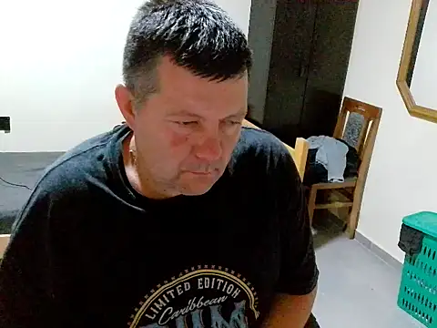 pozitiva000's Webcam Show