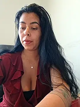 Luianna 即時 XXX 聊天