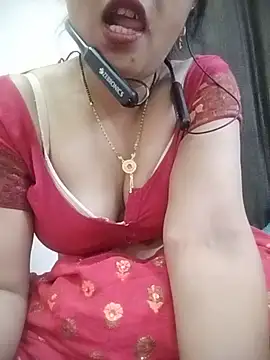 Chat XXX ao vivo de poojashine
