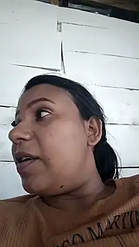 hotblack-2 live XXX chat