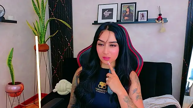 EmmyEvans1 – Live XXX-chat