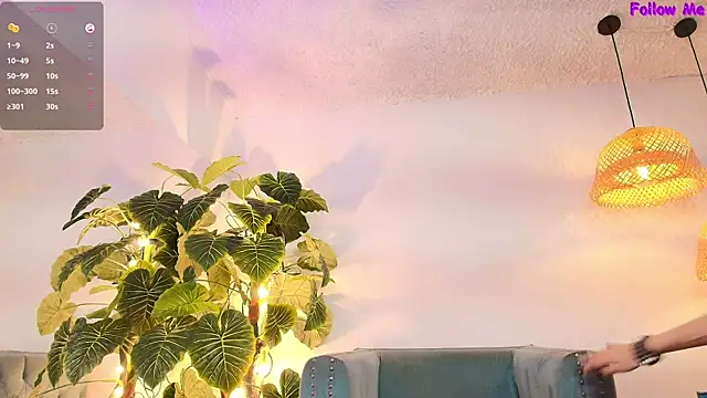 Chat +18 de bellablack27 ao vivo