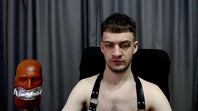 Czat XXX na żywo – _Damien_thorn_
