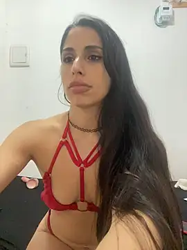 Chat +18 de sweetwanda ao vivo