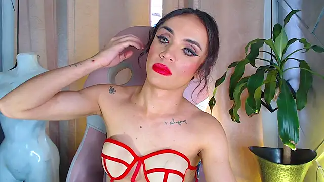 Cristal_Gem1 Adlı Modelin Web Kamerası Şovu