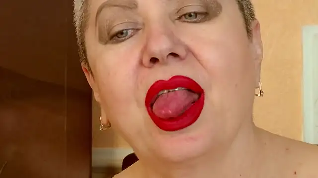 Chat +18 de LadyPosh ao vivo
