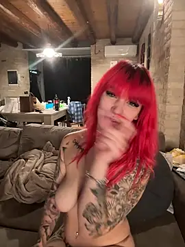 XXX chat uživo modela Dollyred