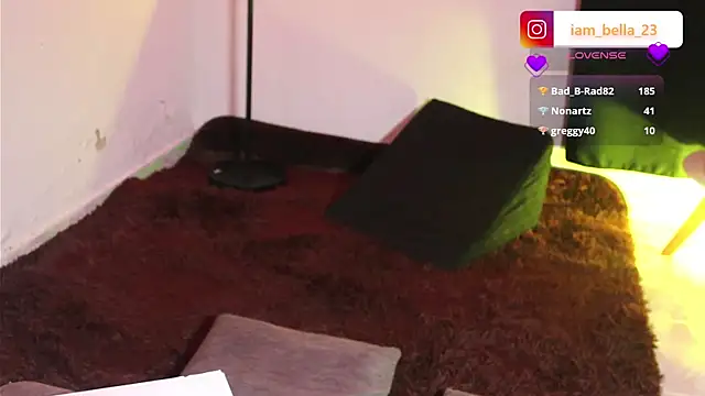 دردشة yourtoybella الجنسية المباشرة