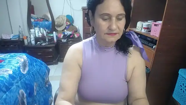 Chat XXX en directo de jazmin_mature_