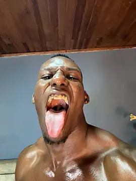 hunter_biggest Live XXX-Chat