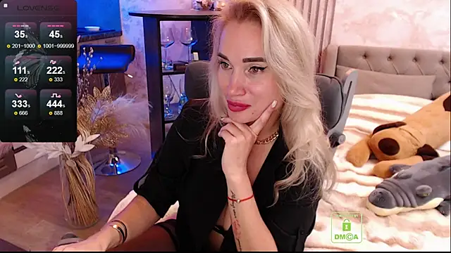FreeBerryMILF élő XXX-chatje