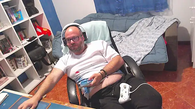ravingr4d4 Chat XXX in diretta