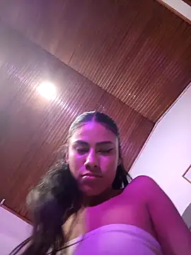 CatalellaVercellin Live XXX chat