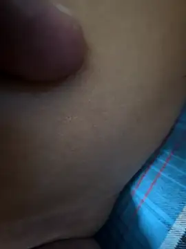 pikachu1_'s Live XXX Chat