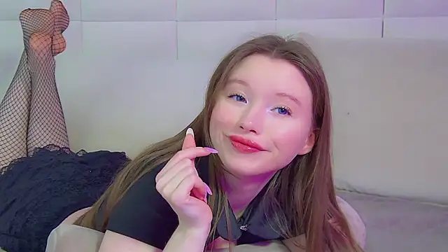 Webkamerová show KeiraAsti