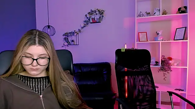 barbara_crazy Adlı Modelin Canlı XXX Sohbeti