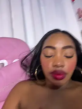 MonicaSex_ Adlı Modelin Web Kamerası Şovu