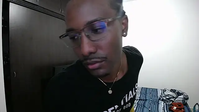 Chat XXX Live axel_rios_