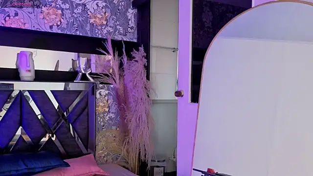 عرض كام megan_lenon
