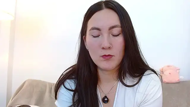 XXX chat uživo modela Elle_Lee_
