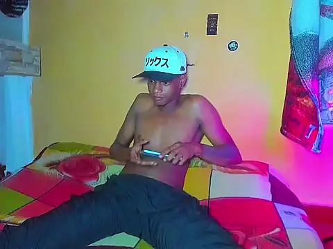 guerreros_aunstinn Live XXX chat