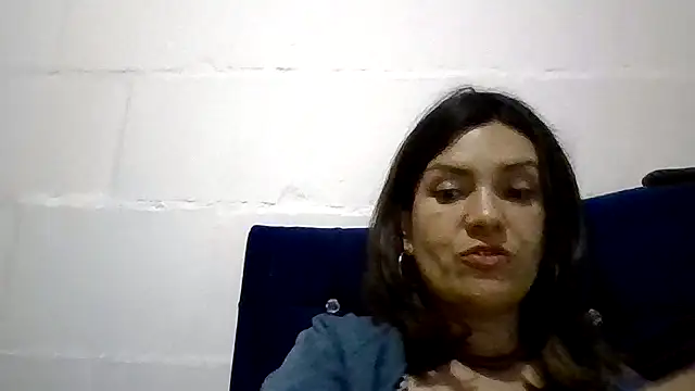 Chat +18 de princessbella93 ao vivo
