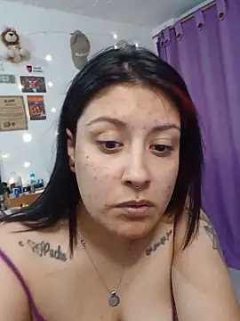 Chatroom XXX en direct de DaniPoison