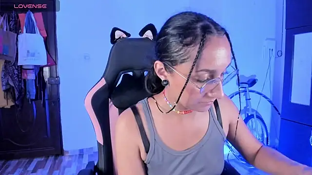 Živý XXX chat adrena_10