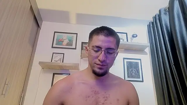 Živý XXX chat AresMassimoX