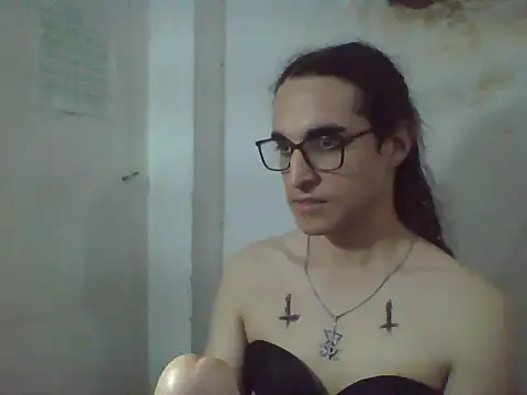 LaCuerva's Webcam Show