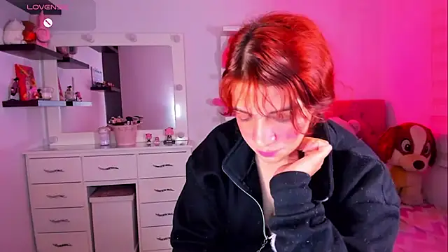 Chat +18 de Vannessa__Shy ao vivo