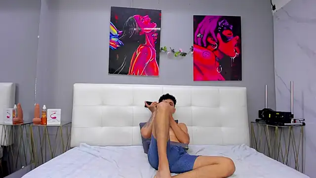 ahsly78Bryan's Live XXX Chat