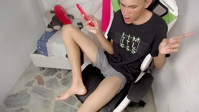 sombra_18's Webcam Show