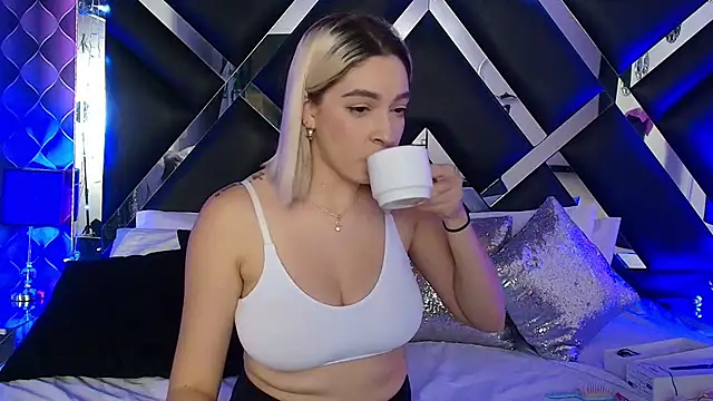 دردشة victoriaa_lee_ الجنسية المباشرة
