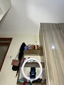 Show Webcam de Hugemassivebootie