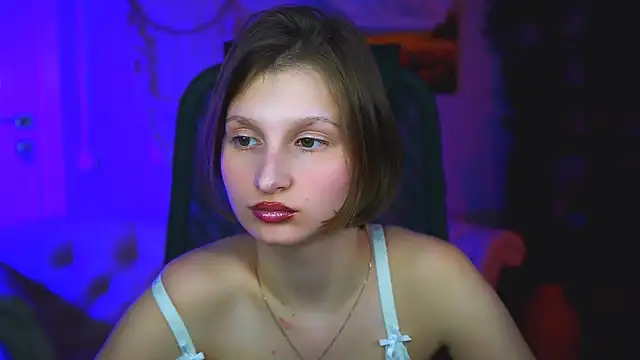 EllaHorton Live XXX Chat