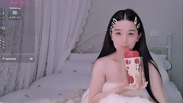 BingLin-'s Live XXX Chat