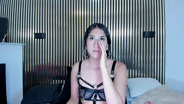 Hanna_Thorne élő XXX-chatje