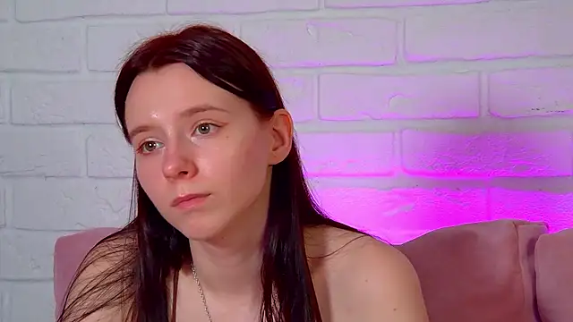 Živý XXX chat ArinaKubrick