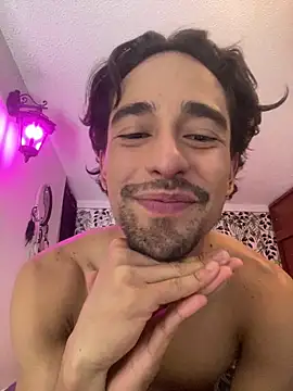 Oliver_11Ed Live XXX-Chat